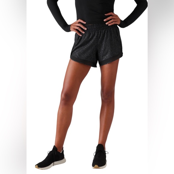 Athleta Mesh Racer Run Short 4" Size - XXS/ Color: Aster Texture Black/ NWT - Picture 1 of 6